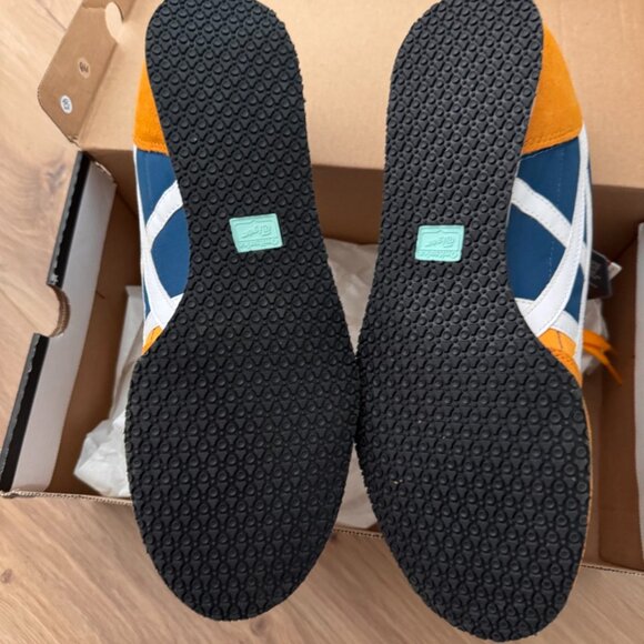Men's Size 11.5 Onitsuka Tiger Serrano Sneakers - Mako Blue And White - Rare! - Picture 4 of 6